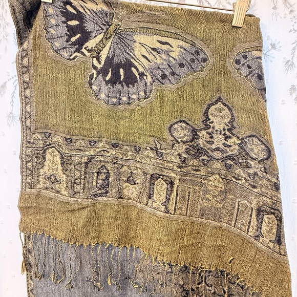 Butterfly Patterned Scarf in Gray and Gold - Picture 3 of 4